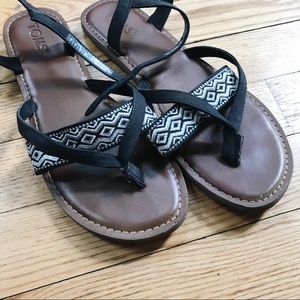 TOMS Black Canvas Embroidery Women’s Lexie Sandals